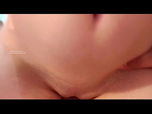 ❤️ Nire ahizparen gelan lo egiten eta horrela esnatu nintzen Porno gurean eu.mrvideospornogratis.ru ❌️❤